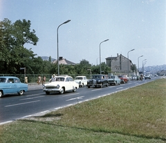 Magyarország, Budapest XI., Budaörsi út a Bozókvár utca torkolata felé nézve, jobbra a háttérben a Gellért-hegy., 1966, FŐMTERV, Domonkos Endre, Wartburg 311/312, Budapest, színes, Fortepan #252293