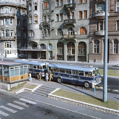 Magyarország, Budapest V., Március 15. tér, autóbusz-végállomás., 1966, FŐMTERV, Domonkos Endre, Budapest, Fortepan #252295