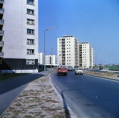 Magyarország, Budapest XI., Bogdánfy utca a Budafoki út irányából nézve., 1966, FŐMTERV, Domonkos Endre, Budapest, Lágymányosi lakótelep, színes, Fortepan #252323