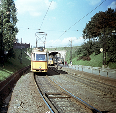 Magyarország, Budapest I.,Budapest II.,Budapest XII., villamos aluljáró a Vérmező út és a Várfok utca találkozásánál, háttérben a Széll Kálmán tér., 1966, FŐMTERV, Domonkos Endre, Budapest, Fortepan #252331