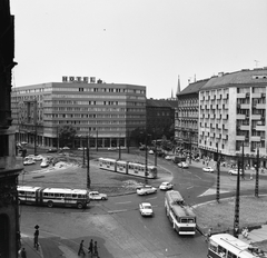 Magyarország, Budapest VII.,Budapest VIII., szemben a Rákóczi út és a Rottenbiller utca között a Szabadság Szálloda., 1967, FŐMTERV, Domonkos Endre, Budapest, Fortepan #252371