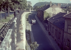 Magyarország, Budapest I., balra fent a Palota út, jobbra lent a Tábor utca. Háttérben a Budavári Palota (korábban Királyi Palota) és a Gellért-hegy., 1967, FŐMTERV, Domonkos Endre, Budapest, Fortepan #252475