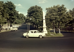 Magyarország, Budapest I., Palota út, balra a Lovas út (Sziklai Sándor utca) torkolata., 1967, FŐMTERV, Domonkos Endre, Budapest, színes, Skoda 1000 MB, Fortepan #252481