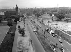 Magyarország, Budapest IX.,Budapest X., kilátás a Dési Huber utca 2. számú házból. Balra az Ecseri út és a Szent Kereszt-templom, jobbra a Ceglédi út., 1969, FŐMTERV, Domonkos Endre, Ganz CSMG, Budapest, Fortepan #252543