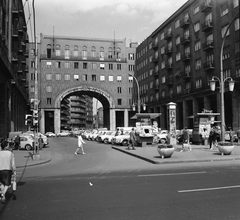 Magyarország, Budapest VII., Madách Imre tér a Károly (Tanács) körút felől nézve., 1969, FŐMTERV, Domonkos Endre, Budapest, Fortepan #252555