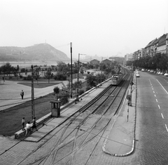 Magyarország, Budapest IX., a mai Nehru part, háttérben a Gellért-hegy, jobbra a Közraktár utca a Petőfi híd pesti hídfőjéről nézve., 1969, FŐMTERV, Domonkos Endre, Budapest, Fortepan #252563