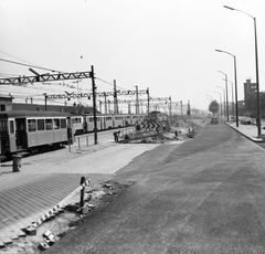 Magyarország, Budapest VIII., Kerepesi út, HÉV végállomás a Keleti pályaudvar mellett, jobbra az Ügetőpálya tribünje és tornya látható., 1969, FŐMTERV, Domonkos Endre, HÉV, Budapest, Fortepan #252688