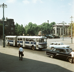 Magyarország, Budapest XIV.,Budapest VI., a Hősök tere a Műcsarnok előtt, háttérben az Andrássy út (Népköztársaság útja) torkolata., 1970, FŐMTERV, Domonkos Endre, Budapest, Fortepan #252698