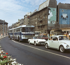 Magyarország, Budapest VII.,Budapest VIII., Rákóczi út, balra a Blaha Lujza tér és a Rókus kórház épülete, jobbra a villamos takarásában a Rákóczi út 42-es számú beépítetlen telek az Akácfa utca sarkán., 1970, FŐMTERV, Domonkos Endre, Budapest, Best of, Volkswagen Bogár, MG MGB, Volkswagen-márka, Fortepan #252768