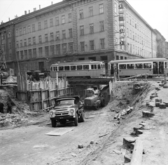 Magyarország, Budapest VIII.,Budapest IX., Nagykörút - Üllői út kereszteződése, az aluljáró építkezési területe,, 1971, FŐMTERV, Domonkos Endre, Budapest, Fortepan #252915