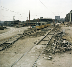 Hungary, Budapest XII.,Budapest I., Krisztina körút - Alkotás utca kereszteződése a Magyar Jakobinusok tere felől nézve, háttérben az átépítés alatt álló Déli pályaudvar., 1972, FŐMTERV, Budapest, Fortepan #253286