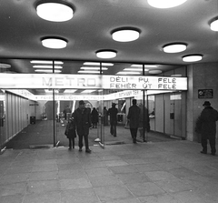 Magyarország, Budapest I., Batthyány tér, aluljáró a metróállomás bejárata előtt., 1972, FŐMTERV, Domonkos Endre, Budapest, Fortepan #253311