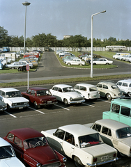 Magyarország, Budapest X., Albertirsai út, a vásárterület parkolója., 1973, FŐMTERV, Domonkos Endre, Wartburg 311/312, rendszám, Budapest, színes, Fortepan #253329