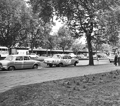 Magyarország, Budapest XIII., Váci út a Lehel térnél, háttérben a piac., 1973, FŐMTERV, Domonkos Endre, Budapest, Skoda 100, GAZ 24 Volga, Fortepan #253389