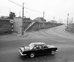 Magyarország, Budapest X., Dreher Antal (Jászberényi) út az Éles saroknál, jobbra a Fehér út., 1973, FŐMTERV, Domonkos Endre, Budapest, GAZ 24 Volga, Fortepan #253404