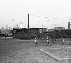 Magyarország, Budapest VIII., játszótér a Kerepesi út - Hungária körút kereszteződésnél lévő piac mellett., 1973, FŐMTERV, Domonkos Endre, Budapest, Fortepan #253442