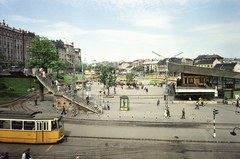 Hungary, Budapest II.,Budapest XII., Széll Kálmán (Moszkva) tér a Szilágyi Erzsébet fasor felé nézve. Balra a Várfok utca épületei., 1975, FŐMTERV, colorful, tram, Budapest, Fortepan #253524