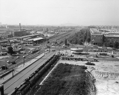 Magyarország, Budapest XIV., kilátás a Kerepesi út 90-es számú házból az Örs vezér tere / Fehér út metróvégállomás felé. Előtérben balra a HÉV végállomása., 1975, FŐMTERV, Domonkos Endre, metró, HÉV, madártávlat, Budapest, Fortepan #253608