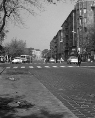 Magyarország, Budapest II.,Budapest III., Lajos utca a Szépvölgyi úti kereszteződéstől a Nagyszombat utca felé nézve., 1975, FŐMTERV, Domonkos Endre, Budapest, Fortepan #253626