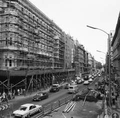 Hungary, Budapest V., Kossuth Lajos utca, a Belvárosi Ferences templom melletti ideiglenes gyalogos felüljáróról az Astoria felé nézve., 1976, FŐMTERV, Budapest, Fortepan #253689