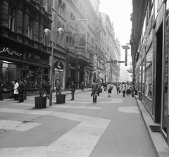 Hungary, Budapest V., Kígyó utca a Ferenciek tere (Felszabadulás tér) felé nézve., 1976, FŐMTERV, Budapest, Fortepan #253711