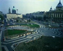 Magyarország, Budapest V.,Budapest VI., rálátás a Deák térre, jobbra az Anker-ház. Balra távolabb az Erzsébet (Engles) tér, háttérben a Szent István-bazilika., 1977, FŐMTERV, Domonkos Endre, színes, Budapest, Fortepan #253738