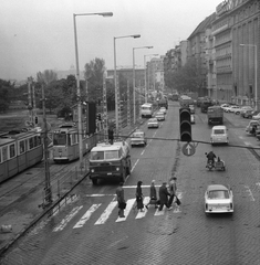 Hungary, Budapest IX., Közraktár utca a Petőfi híd hídfőjéről nézve., 1979, FŐMTERV, Budapest, Fortepan #253841