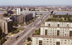 Hungary, Budapest XI., kilátás a Budafoki út - Irinyi József utca sarkán álló BME Schönherz Kollégium épületéről a Petőfi híd és a Duna felé., 1980, FŐMTERV, colorful, Budapest, crosswalk, Fortepan #253889