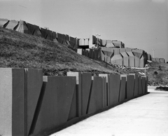 Magyarország, Budapest I., Hegyalja út - Sánc utca - Orom utca határolta terület, a Gellérthegyi Gruber József víztároló támfala., 1981, FŐMTERV, Domonkos Endre, Budapest, Fortepan #253901