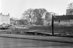 Magyarország, Budapest IV., Nyár utca a Könyves Kálmán Gimnázium mellett, bontási terület a Pozsonyi utca - Bocskai utca - Mártírok útja között., 1971, Otruba Ferenc és Zoltán, Budapest, Fortepan #254486