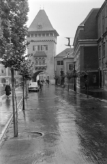 Magyarország, Kőszeg, Jurisics tér, Hősök kapuja., 1963, Otruba Ferenc és Zoltán, Fortepan #254502