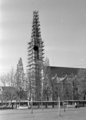 Magyarország, Budapest IV., Szent István (István) tér, az Egek Királynéja-templom., 1966, Otruba Ferenc és Zoltán, Budapest, Fortepan #254516