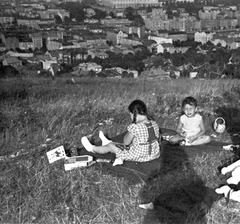 Magyarország, Budapest XII., Kissvábhegy, látkép a Krisztinaváros és budai Vár felé nézve, középen, fenn a Hadtörténeti Múzeum épülete látszik., 1940, Fortepan, Budapest, Fortepan #25472