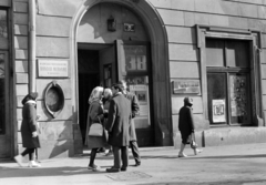 Lengyelország, Krakkó, Rynek Główny 8., Klub pod Jaszczurami., 1963, Ungváry Rudolf, Fortepan #254760