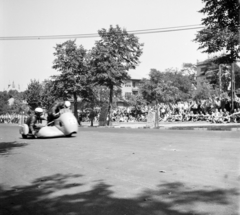 Magyarország, Városliget, Budapest XIV., a felvétel az Újpesti Dózsa nemzetközi gyorsasági motorversenyén készült, 1957. május 26-án., 1957, Ungváry Rudolf, Budapest, képarány: négyzetes, közönség, Fortepan #254958