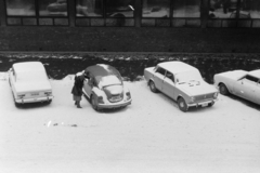 Magyarország, Budapest VII., Madách Imre út, a 3. számú házból fényképezve, szemben a 2-6. számú ház., 1984, Bojár Sándor, rendszám, Budapest, Fortepan #255147