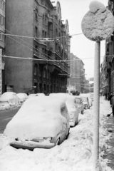 Hungary, Budapest VII., Wesselényi utca, a felvétela Síp utca - Kazinczy utca közötti szakaszon készült, balra a 18-as számú ház., 1982, Bojár Sándor, Budapest, Fortepan #255150