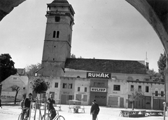 Szlovákia, Rozsnyó, főtér., 1940, SZF, hirdető tábla, kötővas, Fortepan #25525