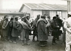 Magyarország, Budapest IX., Albert Flórián (Gyáli) út, betegek érkezése a Zita Kórházba., 1916, Országos Széchényi Könyvtár, Müllner János, Budapest, Fortepan #256087