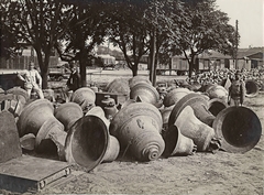 Hungary, Budapest VIII., Józsefvárosi pályaudvar, a hadsereg számára rekvirált harangok., 1915, Országos Széchényi Könyvtár, Budapest, bell, Fortepan #256272