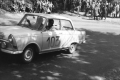 Magyarország, Budapest III., Hármashatárhegyi út, a München-Wien-Budapest Rallye mezőnyének gyorsasági versenye május 2-án., 1964, Közösségi Szociális Szövetkezet, Budapest, Fortepan #256539