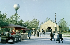 Magyarország, Budapest X., Albertirsai úti vásár területe, Országos Mezőgazdasági Kiállítás és Vásár., 1959, Közösségi Szociális Szövetkezet, méhészet, Budapest, színes, Fortepan #256565