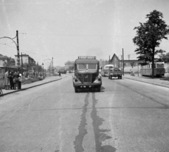 Magyarország, Budapest VIII.,Budapest X., Hungária körút a Hős utca irányából a Kerepesi út felé nézve., 1954, Bolvári László, Budapest, utcakép, Rába Super, Rába-márka, postajármű, Fortepan #256890