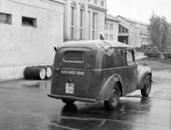 Magyarország, Budapest XIV., Egressy út 35-51., Posta Központi Járműtelep., 1956, Bolvári László, Budapest, Fortepan #257006