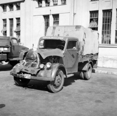 Magyarország, Budapest XIV., Egressy út 35-51., Posta Központi Járműtelep., 1956, Bolvári László, Budapest, Fortepan #257013