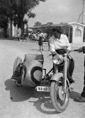 Hungary,Lake Balaton, Tihany, Rév, kompkikötő., 1959, Ladinek Viktor, number plate, motorcycle with sidecar, boat station, Fortepan #257483