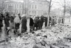 Ukrajna, Kijev, szemben a Zsiljanszka utca - Velika Vaszilkivszka út sarkon az Operett Színház. A felvétel a 154-es számú vöröskeresztes kórházvonat egyik útjáról készült sorozat része., 1943, Reményi József, Fortepan #257910