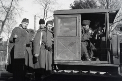 Oroszország, Viskov, (ekkor Zlinka/Slinka része). A felvétel a vöröskeresztes kórházvonat egyik útjáról készült sorozat része., 1943, Reményi József, Best of, Stalinec S-65, katonaság, traktor, szovjet gyártmány, Stalinec-márka, Fortepan #258025