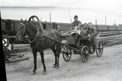 1942, Reményi József, horse, chariot, train, Fortepan #258121