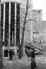 Hungary, Városmajor, Budapest XII., Jézus Szíve-templom. A felvétel az 1942. szeptember 4-i bombatámadás után készült., 1942, Reményi József, second World War, bombing, church, Budapest, Fortepan #258145